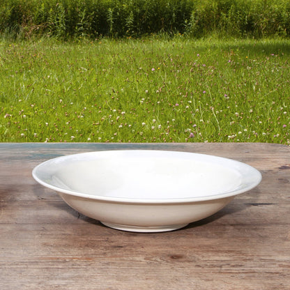 Serving plates and bowls