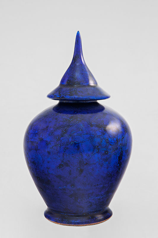 Contemporary jar bleu volcanique