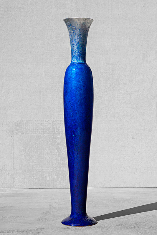 Neoclassical Urn Bleu dégradé argenté